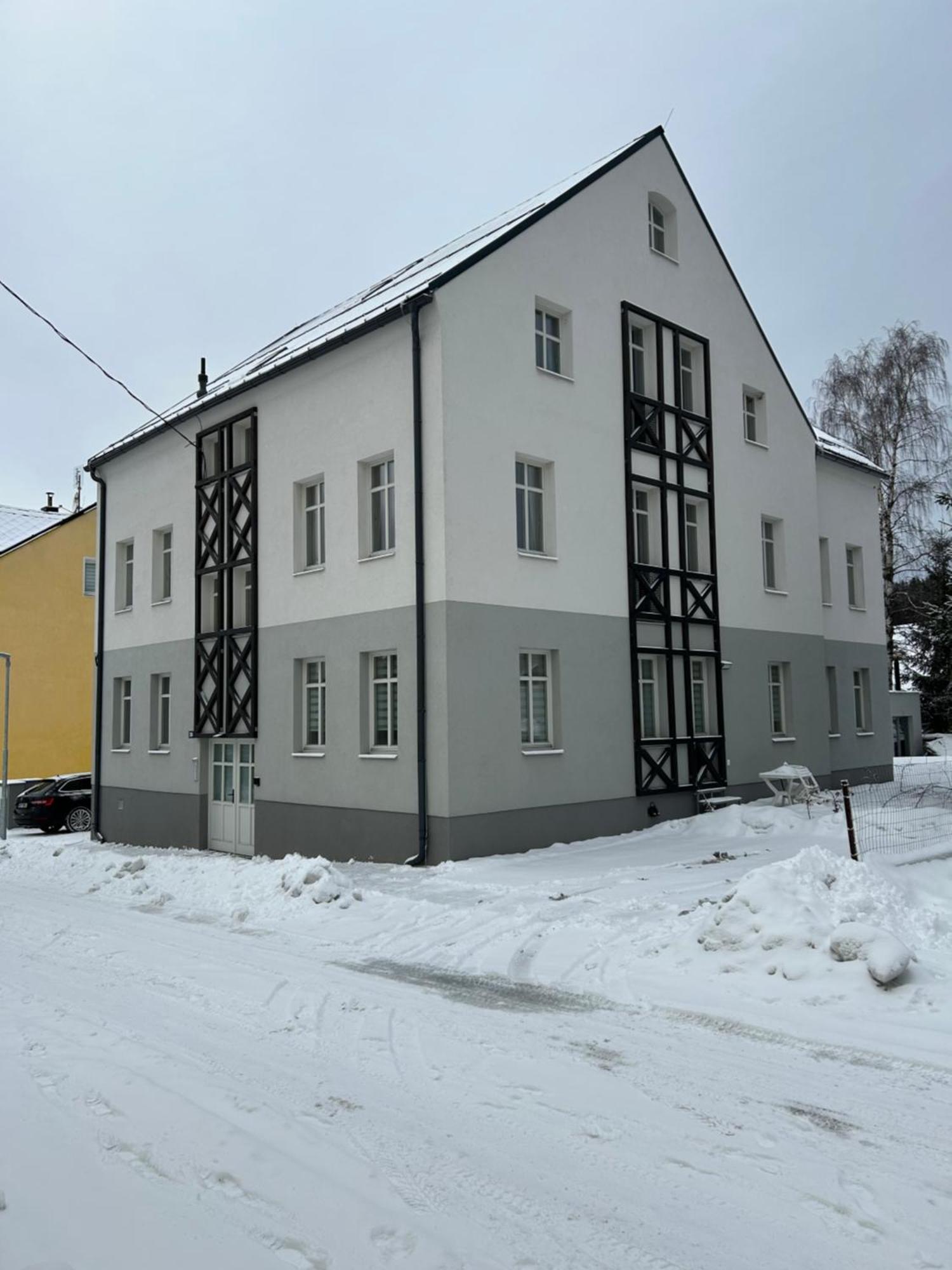 Apartman Krusne Hory - Erzgebirge Горни-Блатна Экстерьер фото